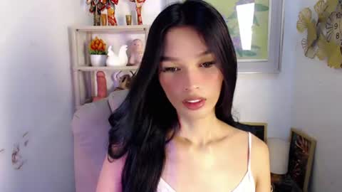 Snapshot of sassynrich chatting on June 21, 2026, 10:18 am sassynrich online show from June 21, 2026, 10:18 am