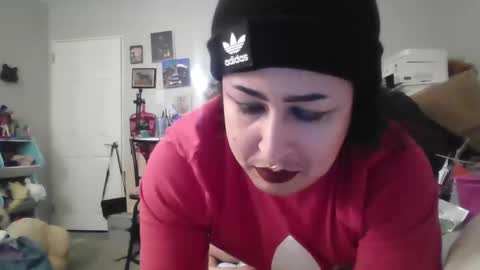 Snapshot of sassypandaxxx chatting on January 10, 2025, 3:18 am koolkat online show from January 10, 2025, 3:18 am