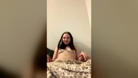 Snapshot of sassyseductive chatting on June 15, 2026, 6:48 am sassyseductive online show from June 15, 2026, 6:48 am