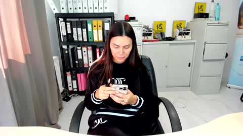 Snapshot of sassytiff chatting on October 22, 2025, 10:37 am sassytiff online show from October 22, 2025, 10:37 am