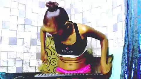 Snapshot of sassyxindian chatting on May 14, 2026, 12:01 pm sassyxindian online show from May 14, 2026, 12:01 pm