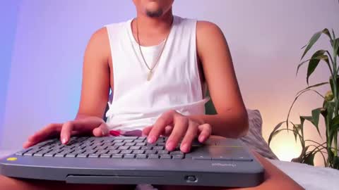 Snapshot of satanas_333 chatting on October 23, 2025, 4:34 am online show from October 23, 2025, 4:34 am