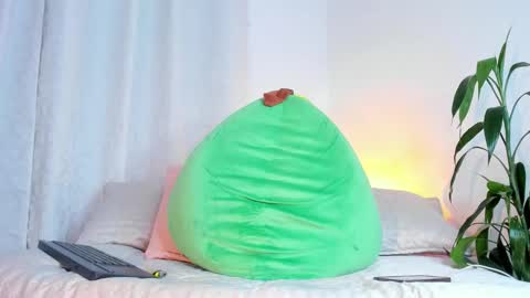 Snapshot of satanas_333 chatting on November 26, 2025, 8:04 am online show from November 26, 2025, 8:04 am