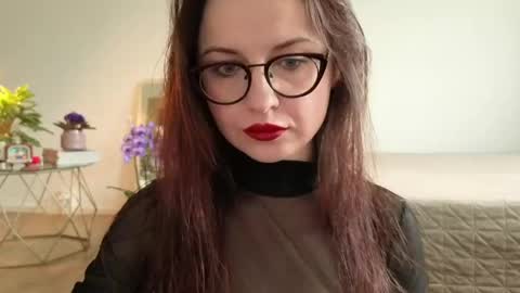 Lori online show from June 7, 2026, 6:11 pm