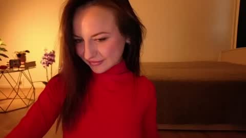Lori online show from July 3, 2026, 7:42 pm