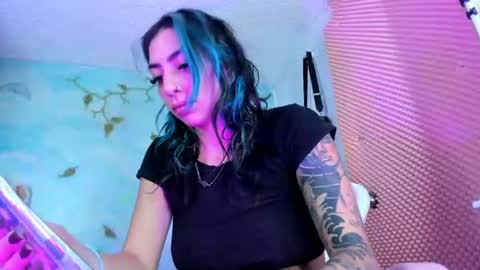 Snapshot of saturno_stone chatting on June 16, 2026, 4:59 am Saturnooo online show from June 16, 2026, 4:59 am