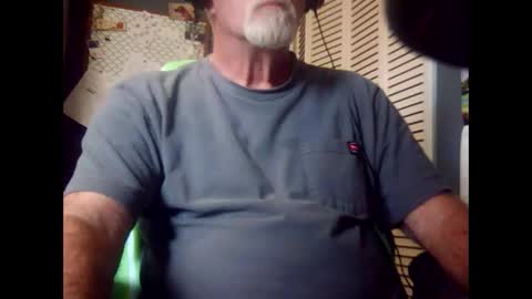satyr64 online show from April 30, 2026, 5:52 pm
