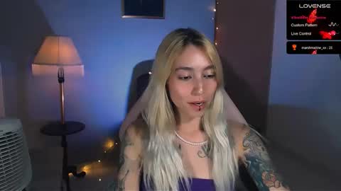 I AM JENN  online show from February 2, 2025, 4:48 am