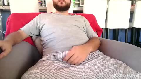 Snapshot of saucybonjo chatting on February 28, 2026, 10:44 pm Ben online show from February 28, 2026, 10:44 pm