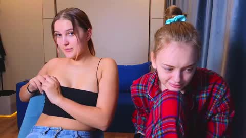 Snapshot of sav_anna chatting on December 30, 2024, 5:02 pm LUNA and ANNA online show from December 30, 2024, 5:02 pm