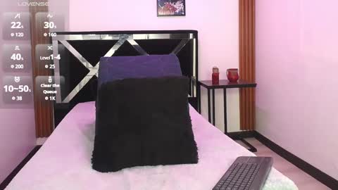 Snapshot of savage_doll chatting on November 15, 2025, 4:32 am ANGELICA online show from November 15, 2025, 4:32 am