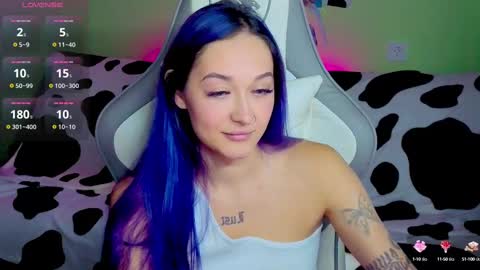 Ariel online show from October 1, 2025, 4:51 am