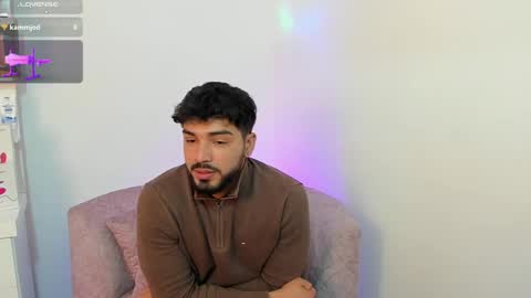 Snapshot of savagesweethearts chatting on December 9, 2024, 3:00 pm savagesweethearts online show from December 9, 2024, 3:00 pm