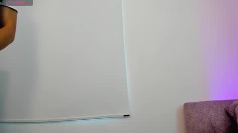 Snapshot of savagesweethearts chatting on December 30, 2024, 8:25 pm savagesweethearts online show from December 30, 2024, 8:25 pm