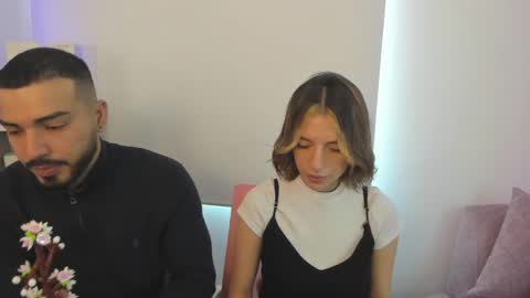 Snapshot of savagesweethearts chatting on January 10, 2025, 3:37 pm savagesweethearts online show from January 10, 2025, 3:37 pm