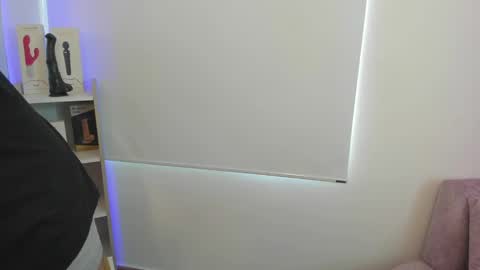 Snapshot of savagesweethearts chatting on January 13, 2025, 8:15 pm savagesweethearts online show from January 13, 2025, 8:15 pm