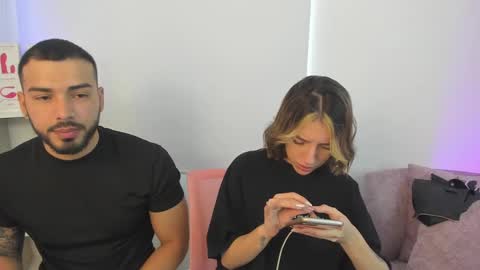 Snapshot of savagesweethearts chatting on January 16, 2025, 3:46 pm savagesweethearts online show from January 16, 2025, 3:46 pm