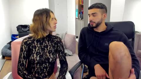 Snapshot of savagesweethearts chatting on March 5, 2025, 6:01 am savagesweethearts online show from March 5, 2025, 6:01 am