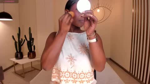 Snapshot of savannahstorm_ chatting on November 16, 2025, 1:17 pm S a v a n n a h online show from November 16, 2025, 1:17 pm