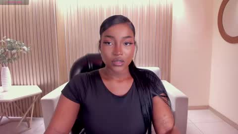 Snapshot of savannahstorm_ chatting on June 1, 2026, 7:37 pm S a v a n n a h online show from June 1, 2026, 7:37 pm