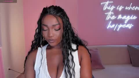 Snapshot of savannahstorm_ chatting on June 7, 2026, 12:42 pm S a v a n n a h online show from June 7, 2026, 12:42 pm