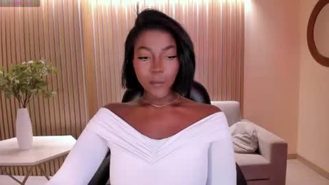 S a v a n n a h  online show from July 14, 2026, 1:39 pm