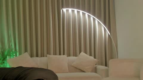 Snapshot of savannahwildee chatting on September 20, 2025, 11:44 am Savannahwildee online show from September 20, 2025, 11:44 am