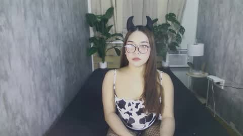 Snapshot of savina_sucker chatting on December 4, 2025, 1:20 pm savina_sucker online show from December 4, 2025, 1:20 pm