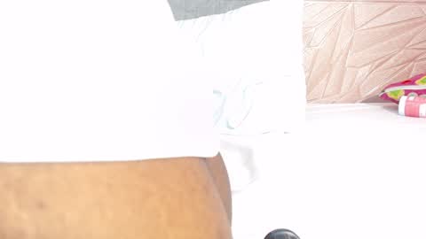 Snapshot of savory_pussy18 chatting on February 4, 2025, 5:23 pm savory_pussy18 online show from February 4, 2025, 5:23 pm