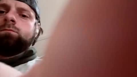 Snapshot of savy5150 chatting on February 25, 2026, 2:37 pm savy5150 online show from February 25, 2026, 2:37 pm