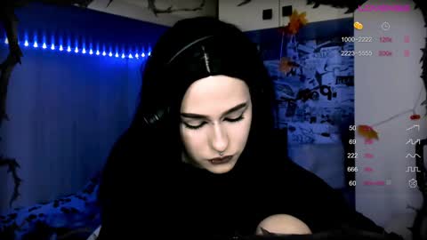 Snapshot of say_mary chatting on December 14, 2024, 8:40 pm pronoun she. name Mary. age 21. online show from December 14, 2024, 8:40 pm