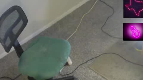 Cait or Caitlin online show from December 19, 2025, 7:48 am