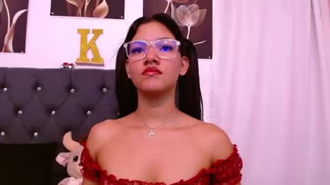 Snapshot of saykimmy chatting on June 25, 2026, 3:17 am saykimmy online show from June 25, 2026, 3:17 am