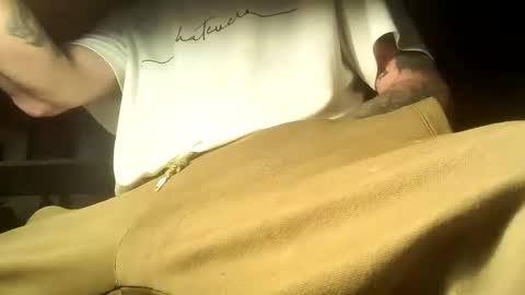 Snapshot of sbamx chatting on November 20, 2025, 2:12 am Sbamx online show from November 20, 2025, 2:12 am