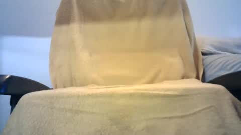 Snapshot of sbiru23 chatting on July 12, 2026, 11:34 am Ben online show from July 12, 2026, 11:34 am