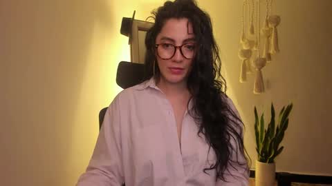 Snapshot of scalertt__steel_ chatting on February 27, 2025, 1:17 pm Venus online show from February 27, 2025, 1:17 pm