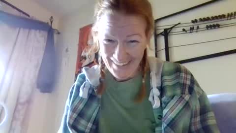 ScandlAmy online show from April 29, 2026, 6:14 pm