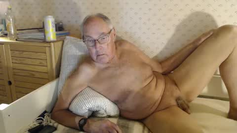 Snapshot of scandxx chatting on October 30, 2025, 5:24 pm Scand online show from October 30, 2025, 5:24 pm