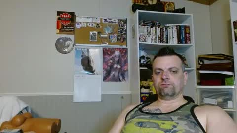 Snapshot of scarecrow2wm chatting on March 10, 2025, 2:39 am Kent Clark online show from March 10, 2025, 2:39 am