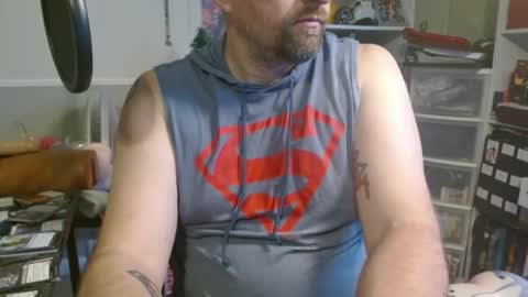 Snapshot of scarecrow2wm chatting on December 18, 2025, 9:54 pm Kent Clark online show from December 18, 2025, 9:54 pm