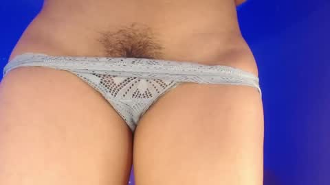 Snapshot of scarlat_diamond chatting on May 17, 2026, 5:42 pm Scarlat Diamond online show from May 17, 2026, 5:42 pm