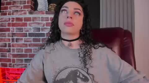 Snapshot of scarlattaa_desire chatting on August 7, 2026, 3:19 am SCARLATTA DESIRE online show from August 7, 2026, 3:19 am