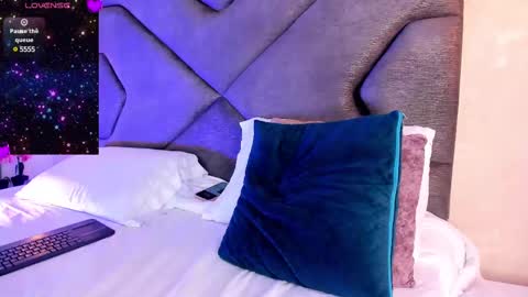 Scarlett online show from March 1, 2025, 8:31 pm