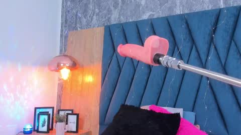 scarleett jones online show from February 10, 2025, 3:13 am