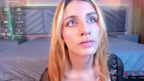 Snapshot of scarlet__rossi chatting on July 3, 2026, 3:13 am scarlet__rossi online show from July 3, 2026, 3:13 am