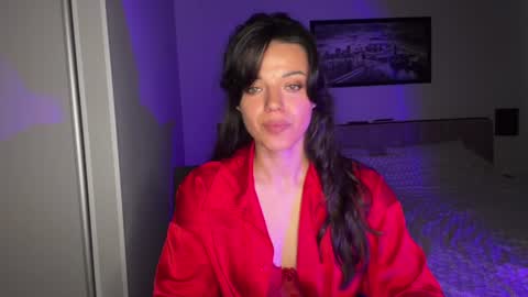Sophie online show from July 27, 2026, 7:04 am