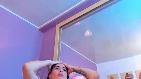 Snapshot of scarlet_edwars chatting on February 18, 2025, 3:10 pm Scarlet Edwars online show from February 18, 2025, 3:10 pm