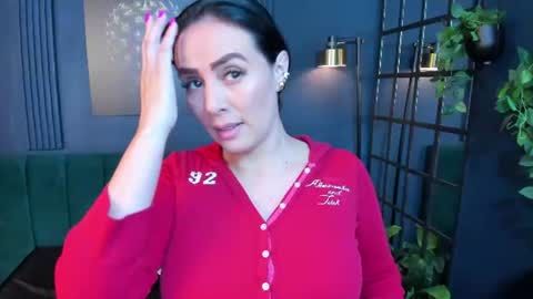 Snapshot of scarlet_edwars chatting on July 5, 2026, 12:12 pm Scarlet Edwars online show from July 5, 2026, 12:12 pm