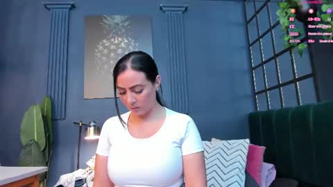 Snapshot of scarlet_edwars chatting on July 9, 2026, 3:05 pm Scarlet Edwars online show from July 9, 2026, 3:05 pm