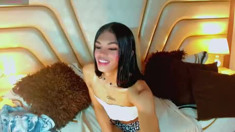 scarlet_fantasyts online show from March 6, 2026, 1:29 pm